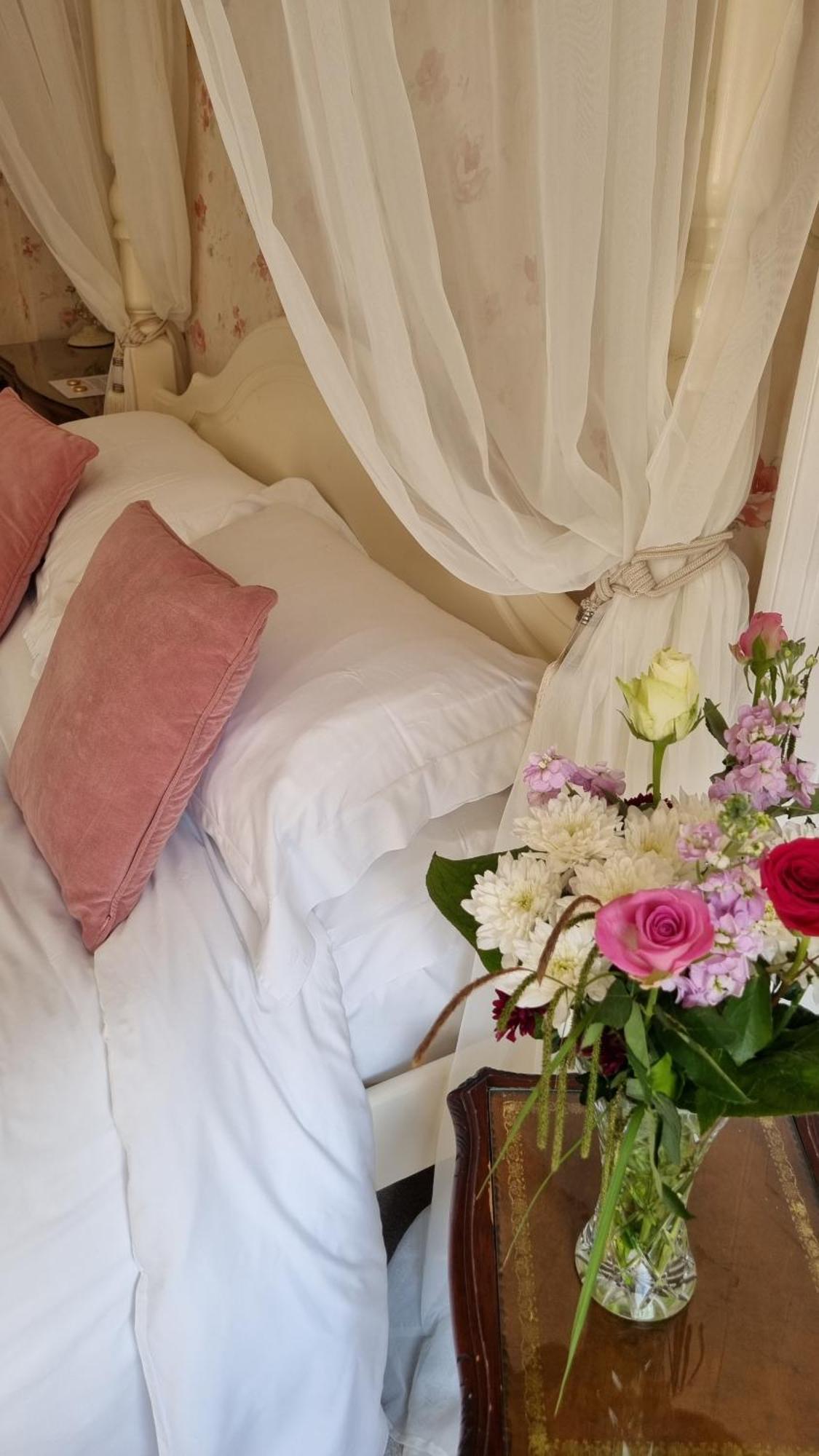 23 St Mary'S Bed and Breakfast Γιορκ Δωμάτιο φωτογραφία